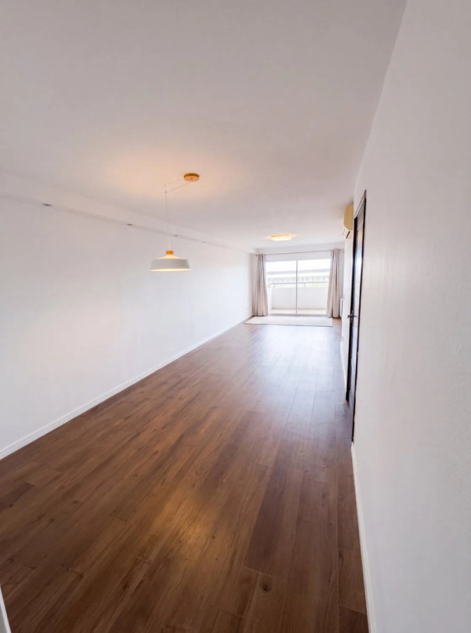 Apartamento ID.12669 - Alquiler Penthouse 2 Dormitorios Puerto Buceo Terraza Parrillero Piscina
