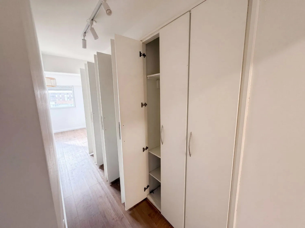 Apartamento ID.12669 - Alquiler Penthouse 2 Dormitorios Puerto Buceo Terraza Parrillero Piscina