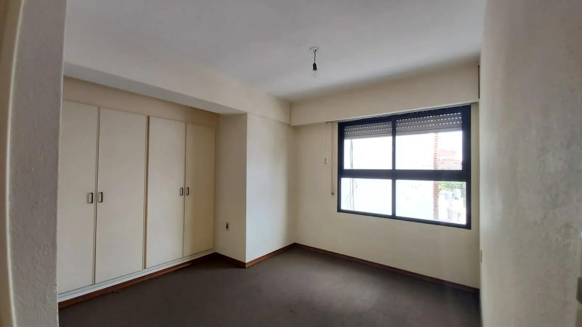 Apartamento ID.12673 - Alquiler Apartamento 1 Dormitorio A Metros De Tres Cruces