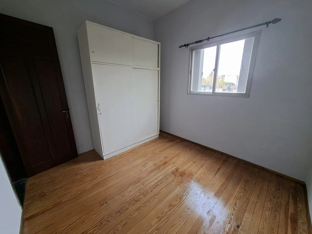 Apartamento ID.12675 - Alquiler Apartamento Reciclado 2 Dormitorios Pocitos Nuevo