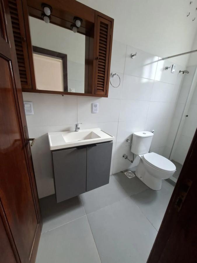 Apartamento ID.12675 - Alquiler Apartamento Reciclado 2 Dormitorios Pocitos Nuevo