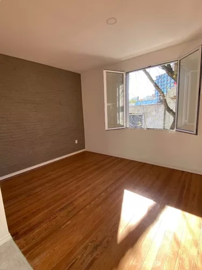 Apartamento ID.3660 - Alquiler Apartamento Tipo Loft 1 Dormitorio Pocitos Sin Gastos Comunes