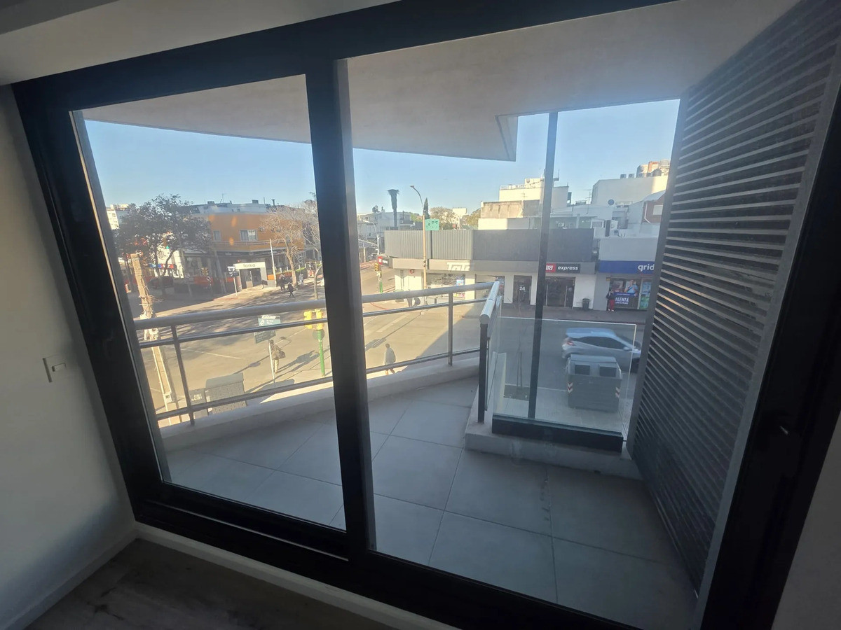 Apartamento ID.12898 - Alquiler Apartamento 1 Dormitorio A Estrenar Malvin Amenities