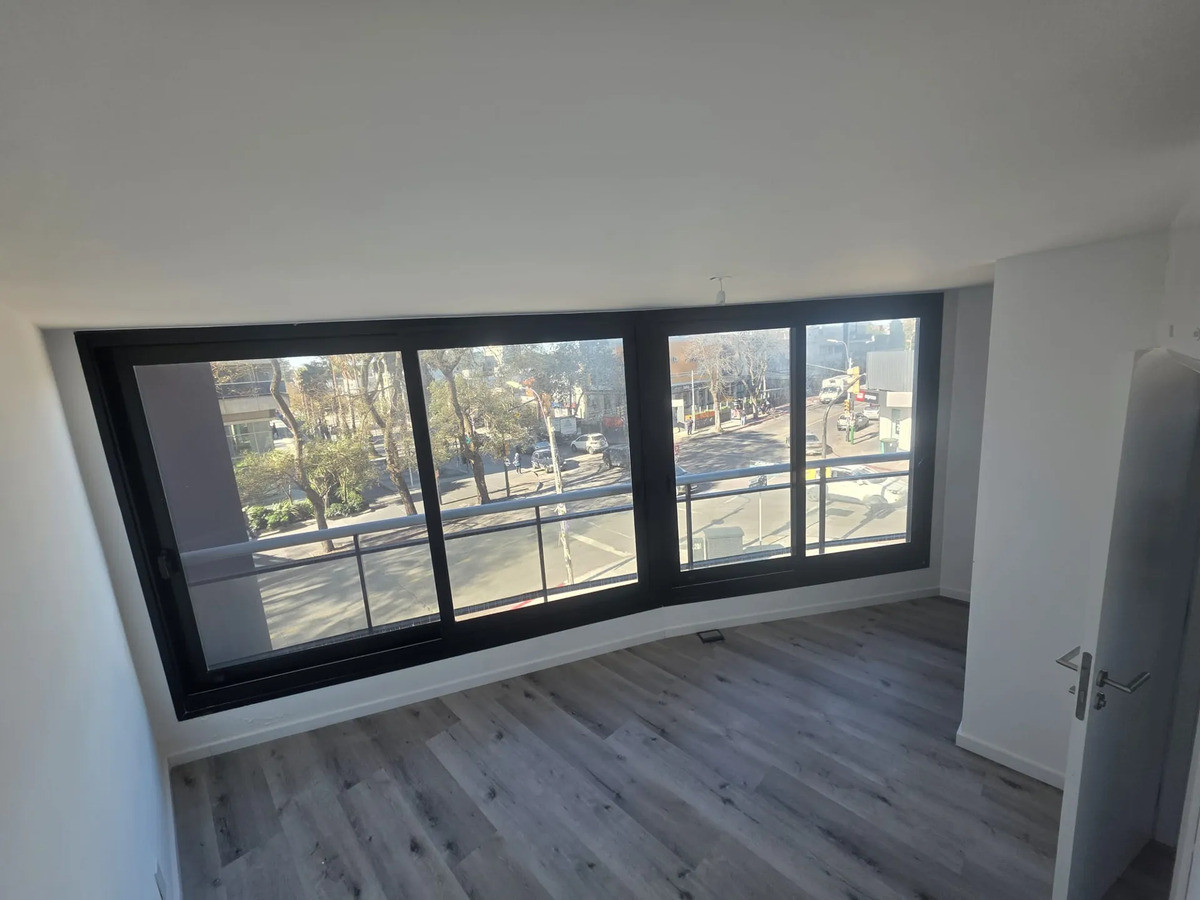 Apartamento ID.12898 - Alquiler Apartamento 1 Dormitorio A Estrenar Malvin Amenities