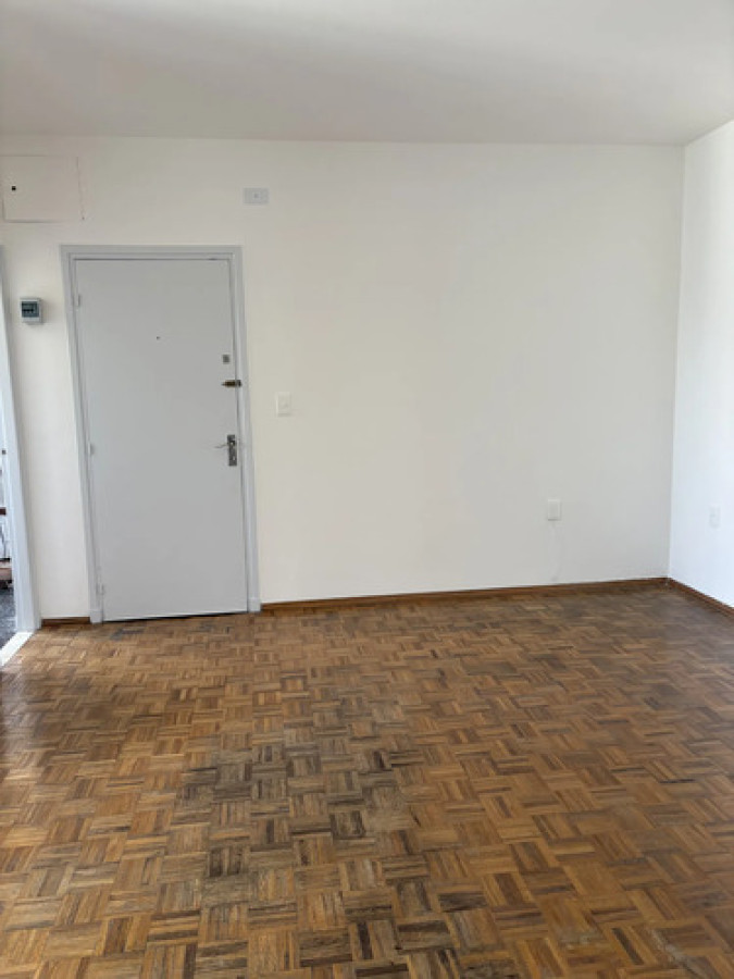 Apartamento ID.12905 - Alquiler Penthouse 2 Dormitorios Gran Terraza Garaje En Centro