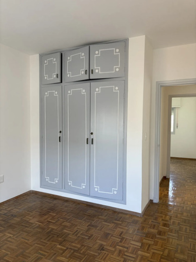 Apartamento ID.12905 - Alquiler Penthouse 2 Dormitorios Gran Terraza Garaje En Centro