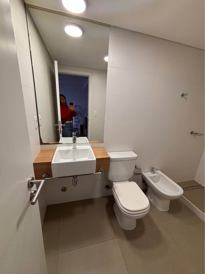 Apartamento ID.12959 - Alquiler Apartamento Frente A Plaza Italia 1 Dormitorio Malvin