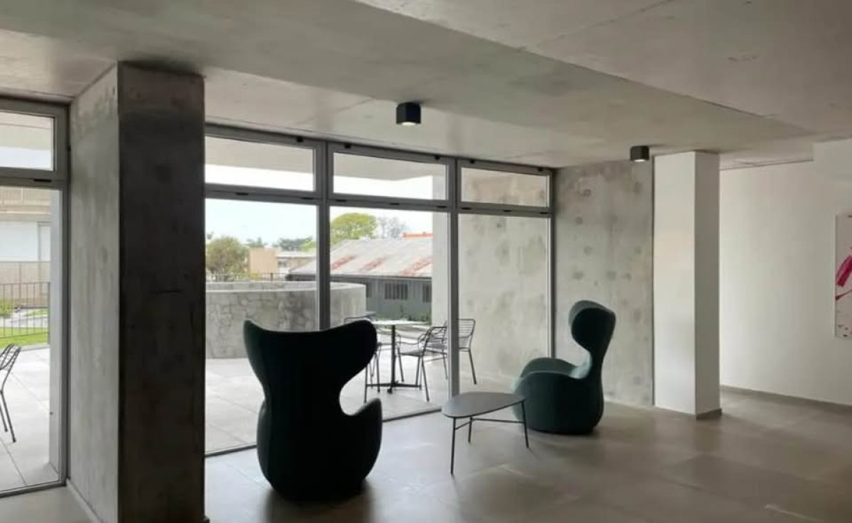 Apartamento ID.12959 - Alquiler Apartamento Frente A Plaza Italia 1 Dormitorio Malvin
