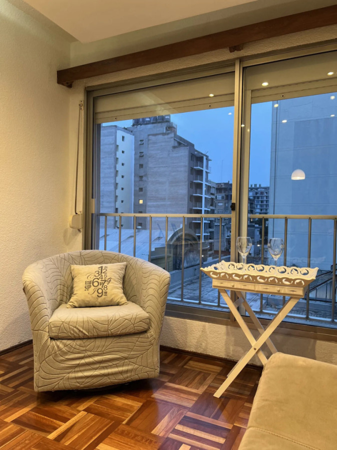 Apartamento ID.12964 - Alquiler Apartamento Semi Amueblado 3 Dormitorios 2 Baños En Cordón