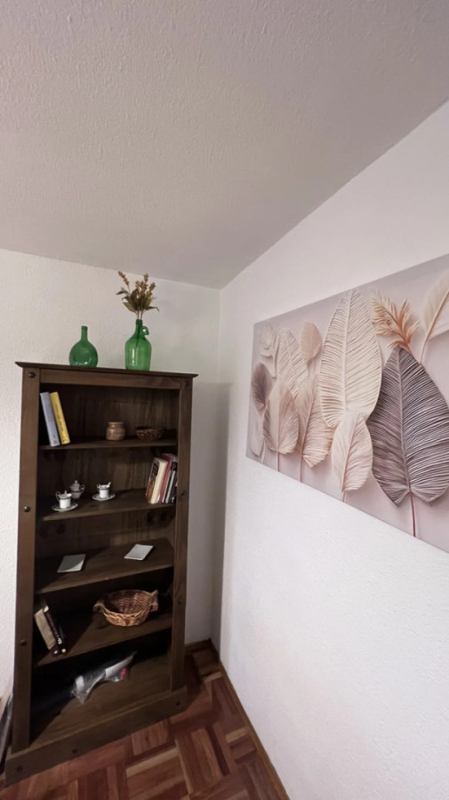 Apartamento ID.12964 - Alquiler Apartamento Semi Amueblado 3 Dormitorios 2 Baños En Cordón