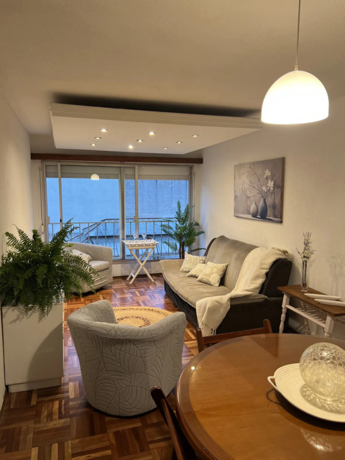 Apartamento ID.12964 - Alquiler Apartamento Semi Amueblado 3 Dormitorios 2 Baños En Cordón