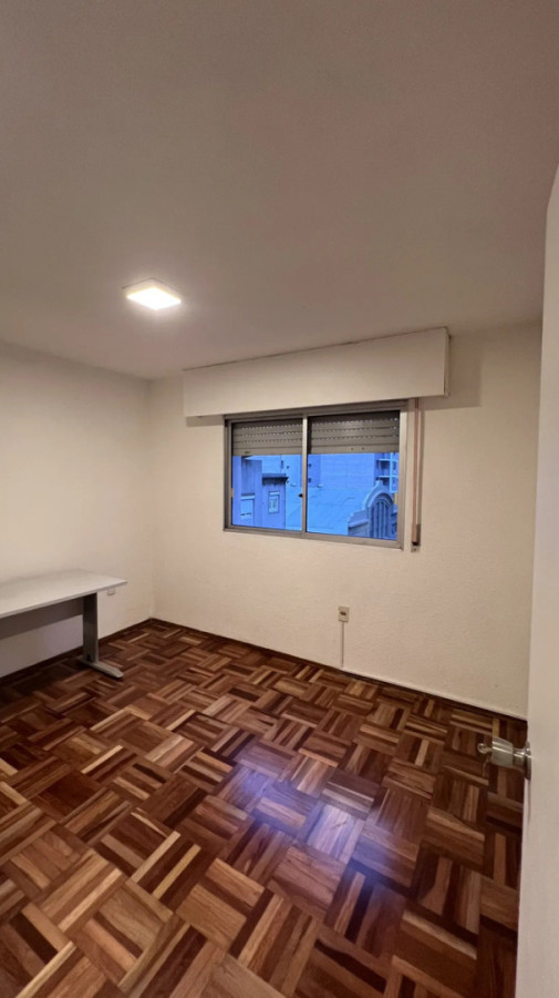 Apartamento ID.12964 - Alquiler Apartamento Semi Amueblado 3 Dormitorios 2 Baños En Cordón