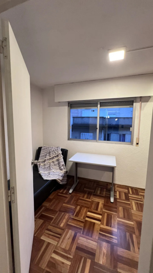 Apartamento ID.12964 - Alquiler Apartamento Semi Amueblado 3 Dormitorios 2 Baños En Cordón