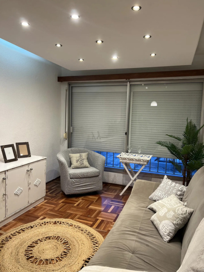 Apartamento ID.12964 - Alquiler Apartamento Semi Amueblado 3 Dormitorios 2 Baños En Cordón