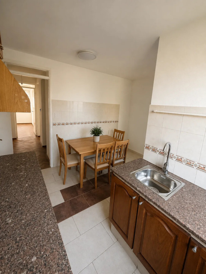 Apartamento ID.12965 - Alquiler Apartamento 3 Dormitorios En Punta Gorda