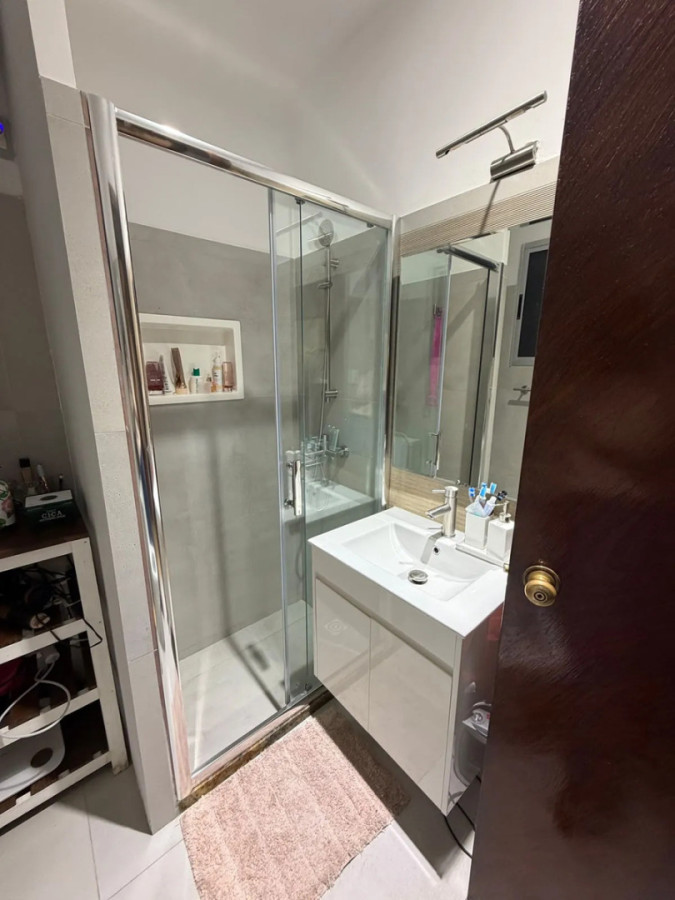 Apartamento ID.12973 - Alquiler Apartamento Amueblado 1 Dormitorio 2 Baños En Ciudad Vieja