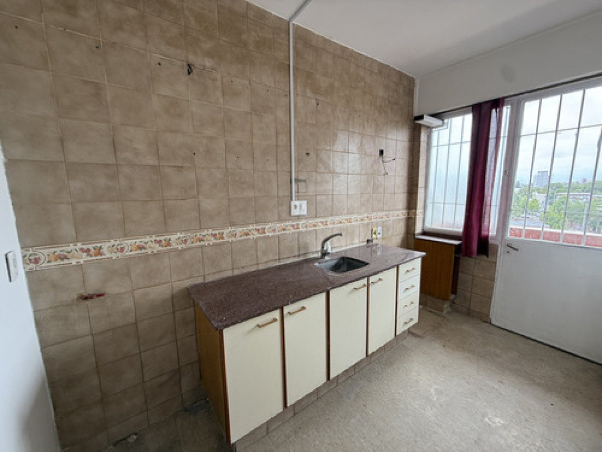 Apartamento ID.11511 - Alquiler Hermoso Apartamento 2 Dormitorios y Servicio 2 Baños, En Reducto