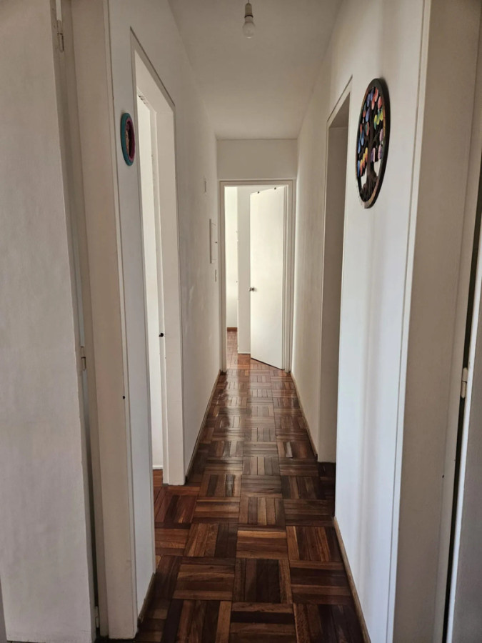 Apartamento ID.13001 - Alquiler Apartamento De 2 Dormitorios 2 Baños En Cordón