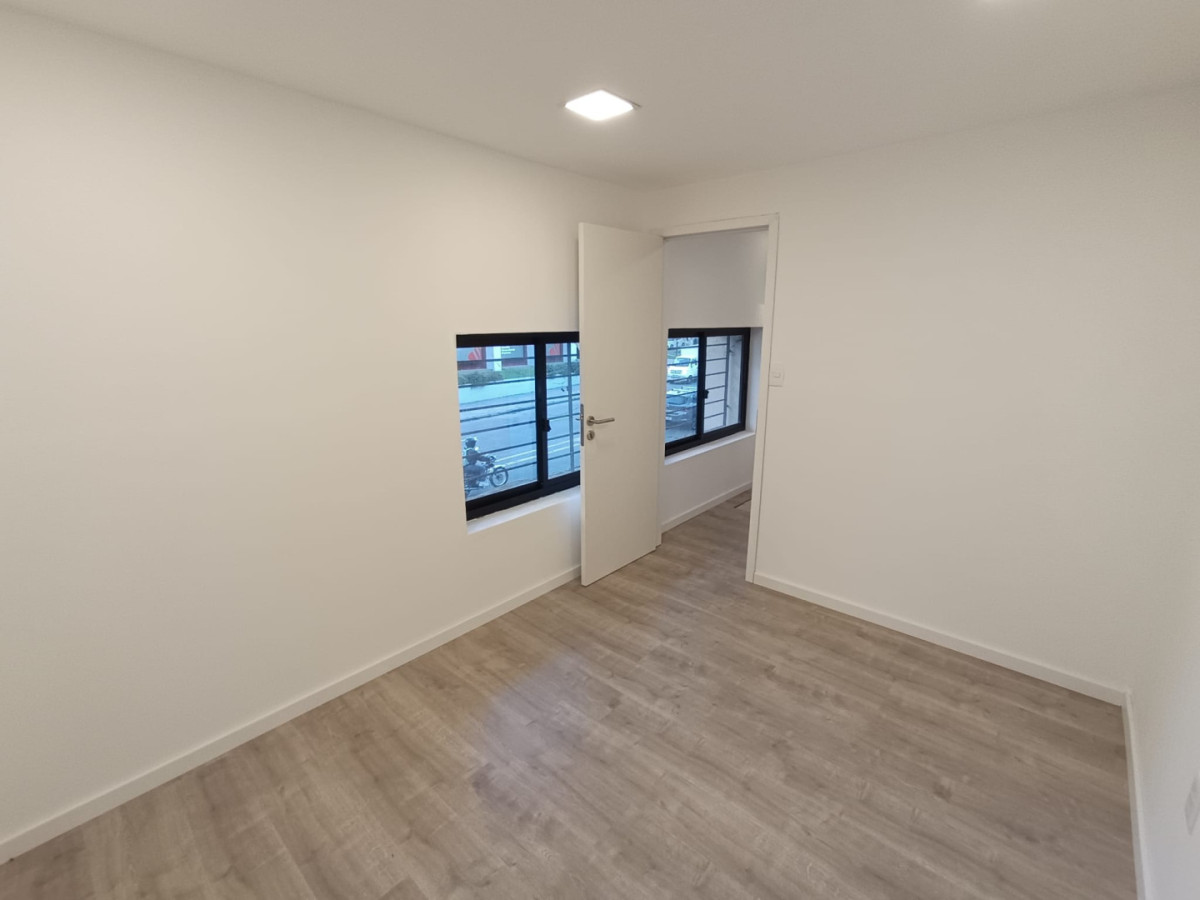 Apartamento ID.13022 - Venta Totalmente Reformado 2 Dormitorios Sin Gastos Aguada