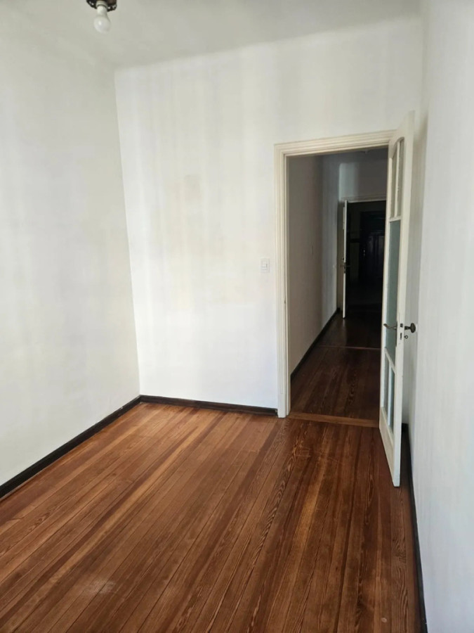 Apartamento ID.13103 - Alquiler Apartamento A Nuevo De 2 Dormitorios 2 Baños En Centro
