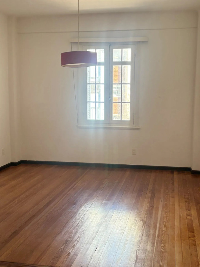 Apartamento ID.13103 - Alquiler Apartamento A Nuevo De 2 Dormitorios 2 Baños En Centro