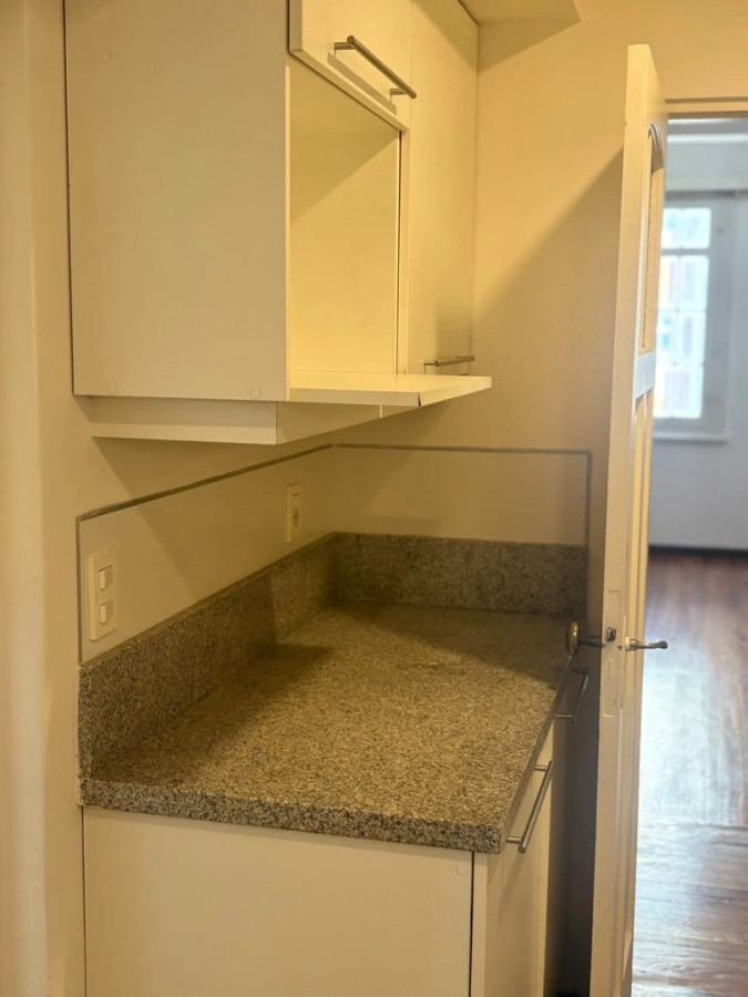 Apartamento ID.13103 - Alquiler Apartamento A Nuevo De 2 Dormitorios 2 Baños En Centro