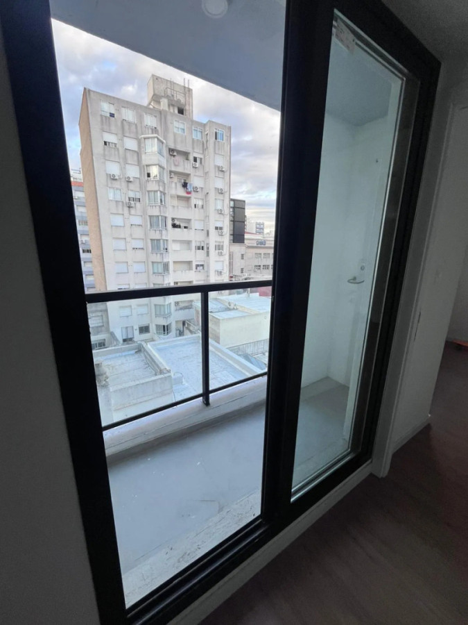 Apartamento ID.13127 - Alquiler Apartamento 1 Dormitorio Con Balcón Garaje Opcional En Cordón