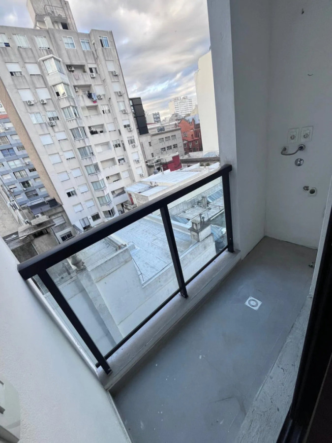 Apartamento ID.13127 - Alquiler Apartamento 1 Dormitorio Con Balcón Garaje Opcional En Cordón
