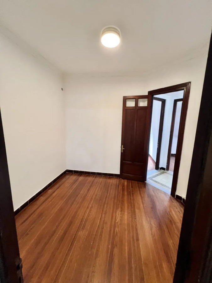 Apartamento ID.13161 - Alquiler Apartamento De 3 Dormitorios 2 Baños Con Patio En Cordón