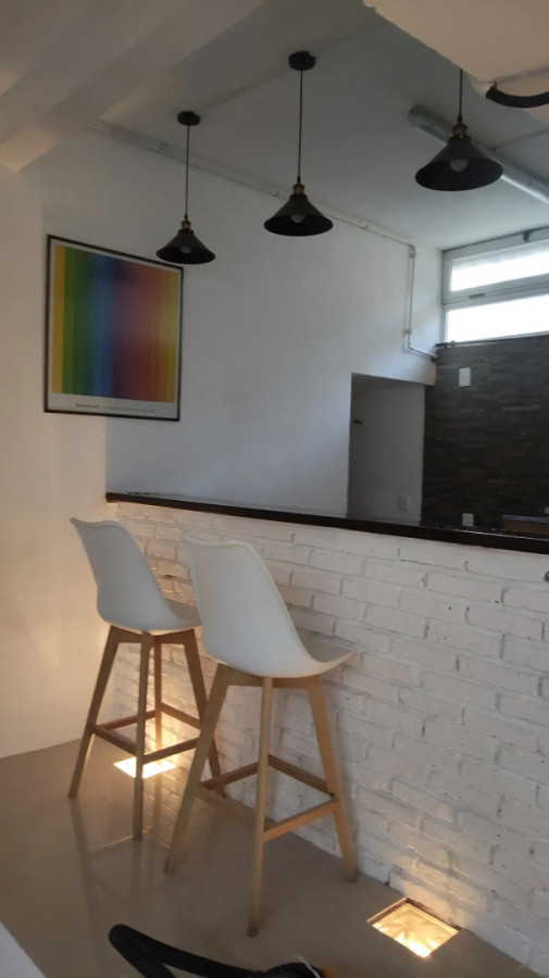 Apartamento ID.13165 - Alquiler Apartamento Remodelado A Nuevo Ubicado En Subsuelo 3 Dormitorios En La Comercial
