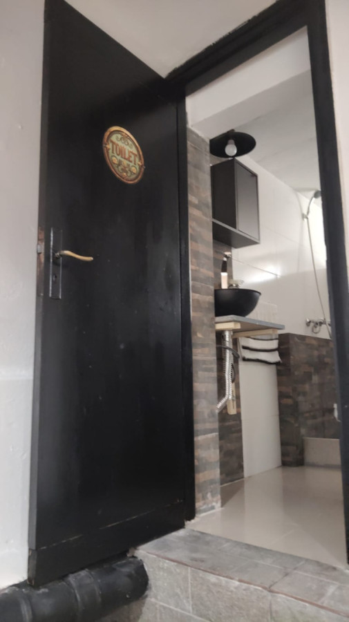 Apartamento ID.13165 - Alquiler Apartamento Remodelado A Nuevo Ubicado En Subsuelo 3 Dormitorios En La Comercial