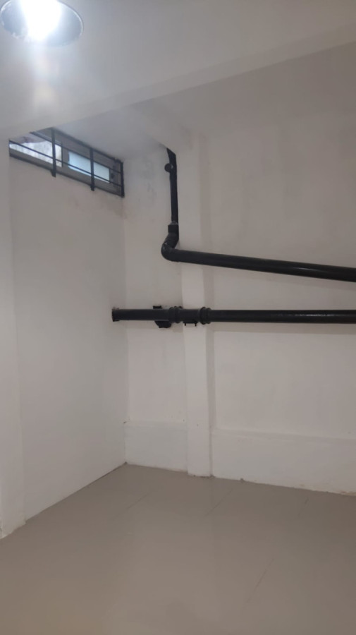 Apartamento ID.13165 - Alquiler Apartamento Remodelado A Nuevo Ubicado En Subsuelo 3 Dormitorios En La Comercial