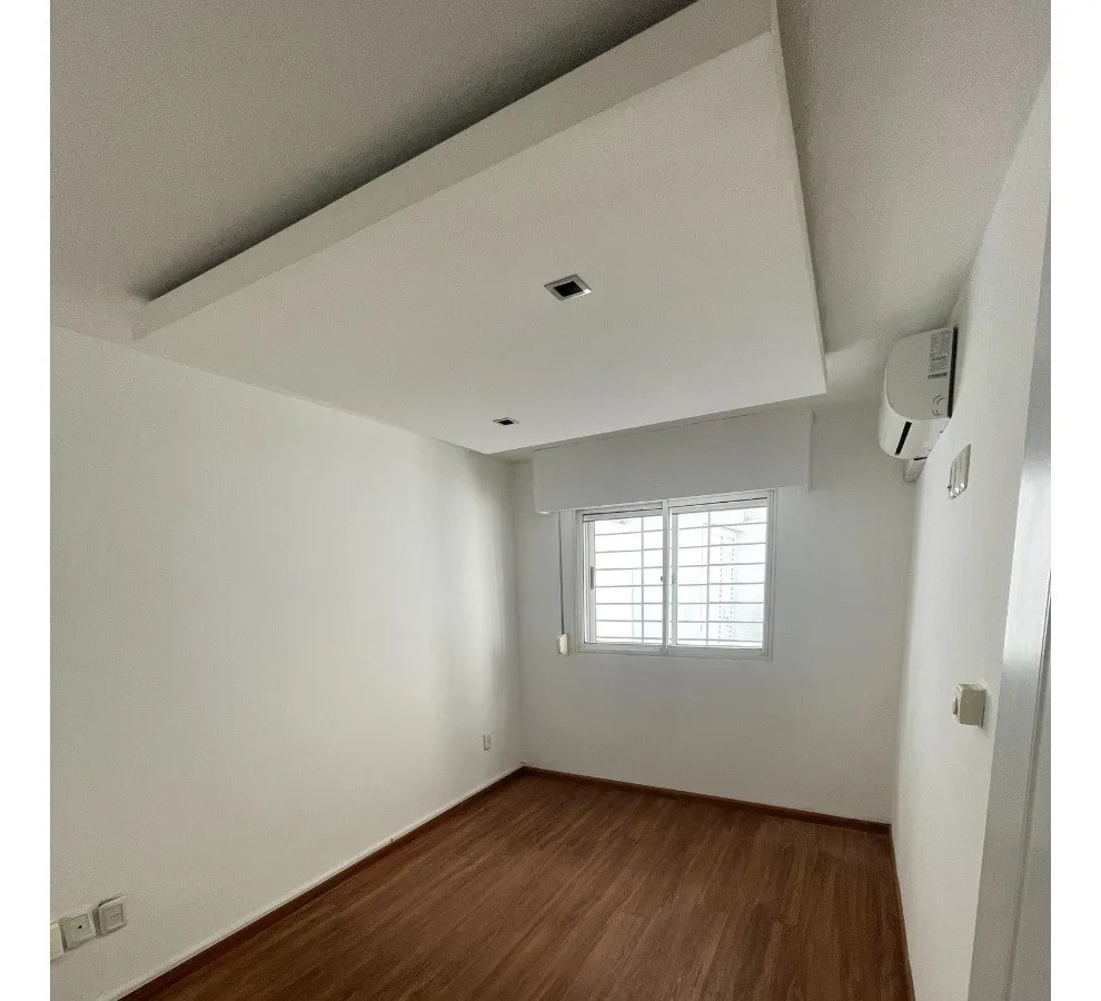 Apartamento ID.13170 - Alquiler Apartamento De 1 Dormitorio Patio Garaje En Punta Carretas