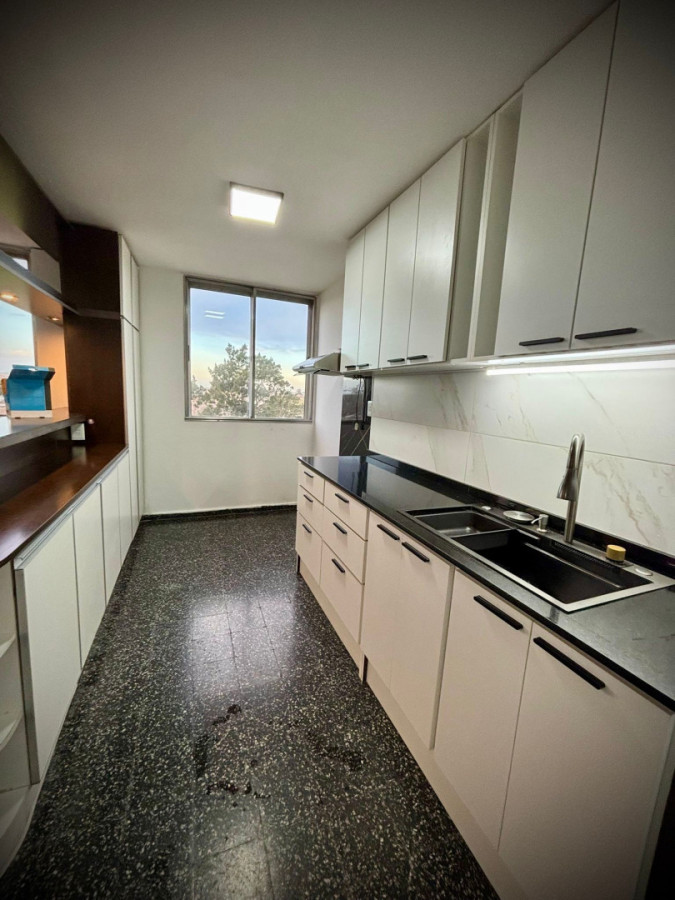 Apartamento ID.13226 - Venta Apartamento A Nuevo Muy Luminoso 3 Dormitorios En Malvin Norte