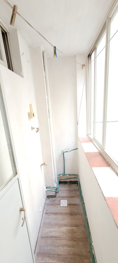Apartamento ID.13235 - Venta Apartamento Con Renta De 2 Dormitorios Al Frente En Centro