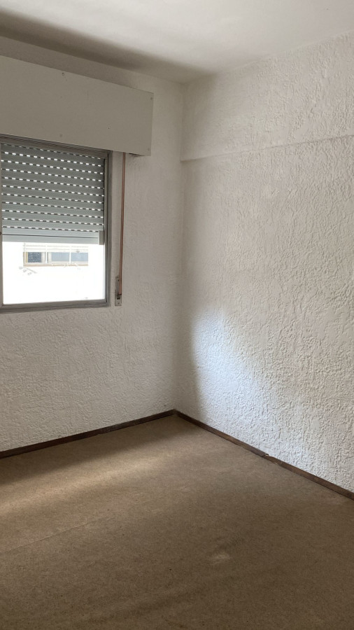 Apartamento ID.3644 - Venta Renta Apartamento 2 Dormitorios Excelente Estado Centro
