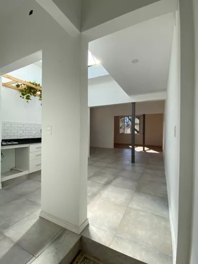 Apartamento ID.3660 - Alquiler Apartamento Tipo Loft 1 Dormitorio Pocitos Sin Gastos Comunes