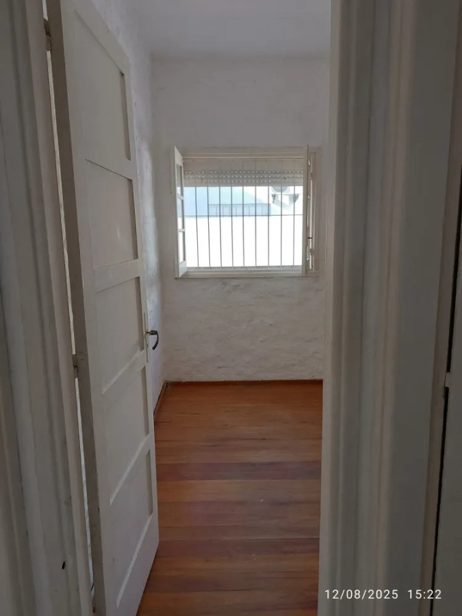 Apartamento ID.11133 - Venta Apartamento 2 Dormitorios Planta Baja En Parque Batlle