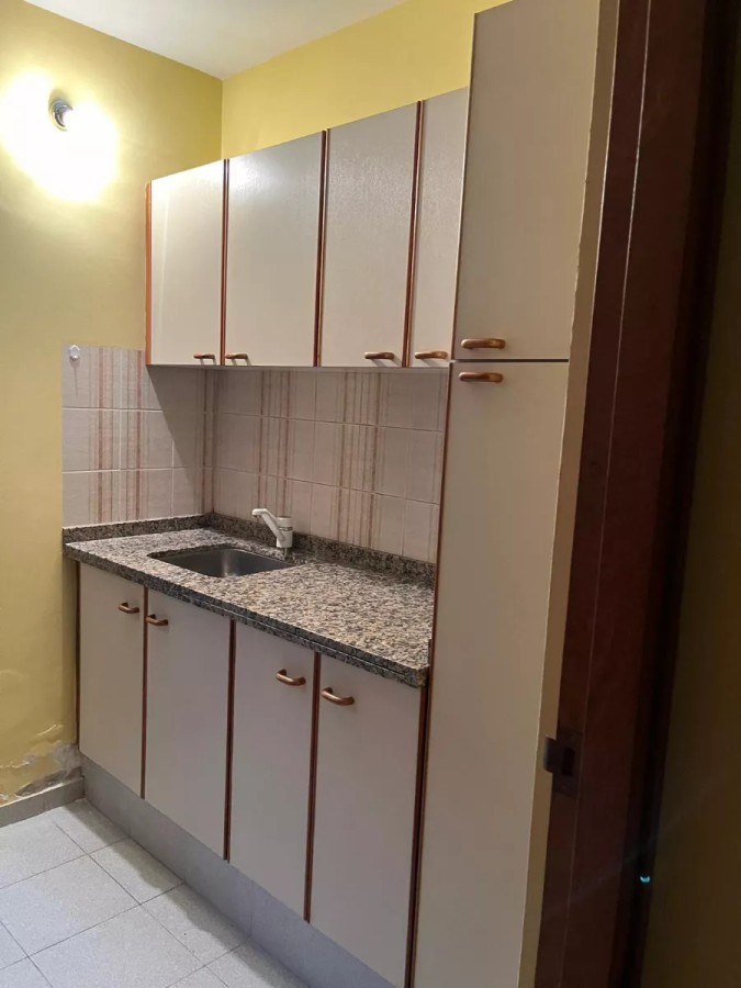 Apartamento ID.6922 - Alquiler Apto Oficina Estudio O Consultorio Punta Carretas