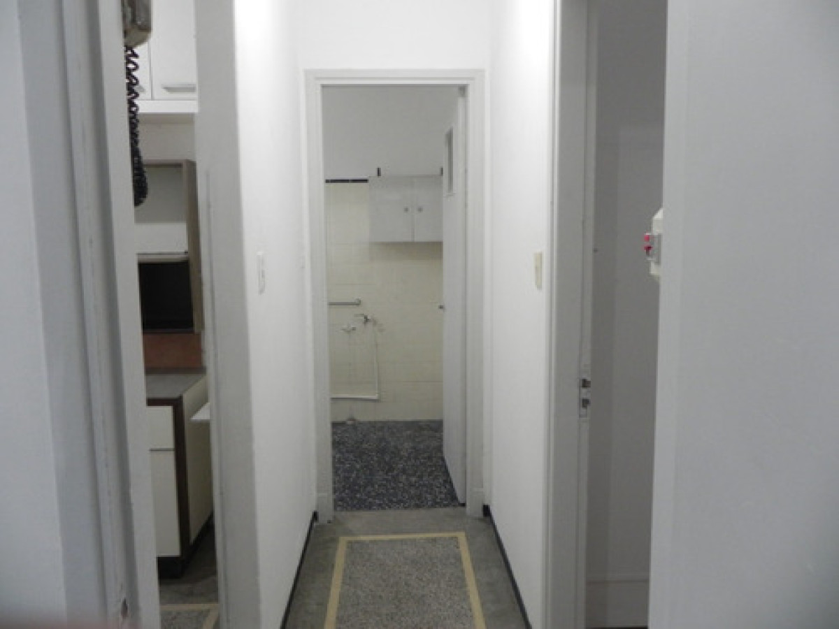 Apartamento ID.9523 - Alquiler Apartamento En Pocitos De 2 Dormitorios