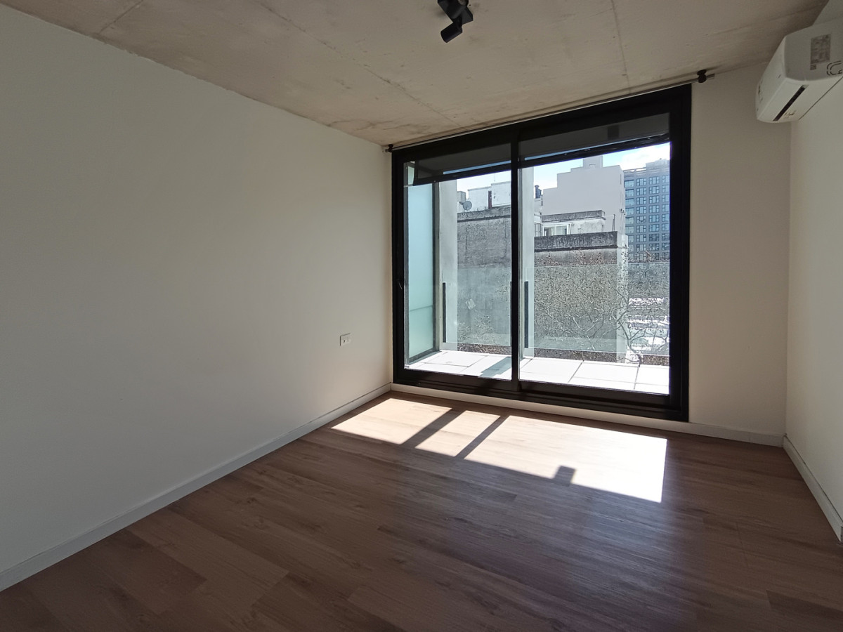 Apartamento ID.13150 - Alquiler Apartamento A Estrenar 2 Dormitorios Balcón Al Frente En Centro