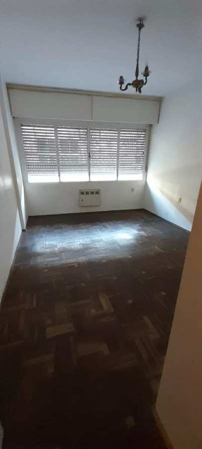Apartamento ID.4433 - Apartamento De 2 Dormitorios Con  Cochera En Cordón