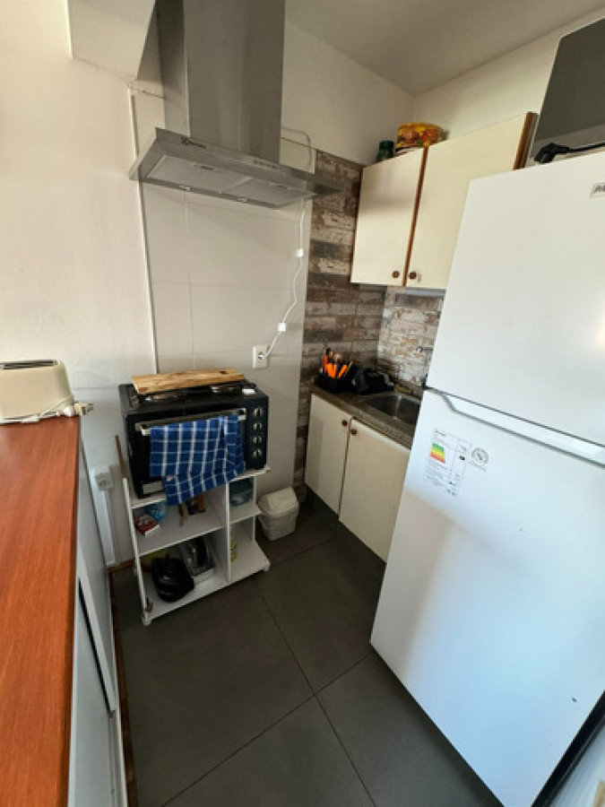 Apartamento ID.6556 - Increible Studio Amueblado Luminoso Con Gran Balcon En Punta Carretas