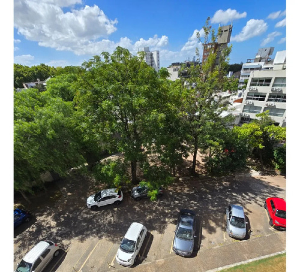 Apartamento ID.11966 - Alquiler de apartamento 3 dormitorios en Buceo