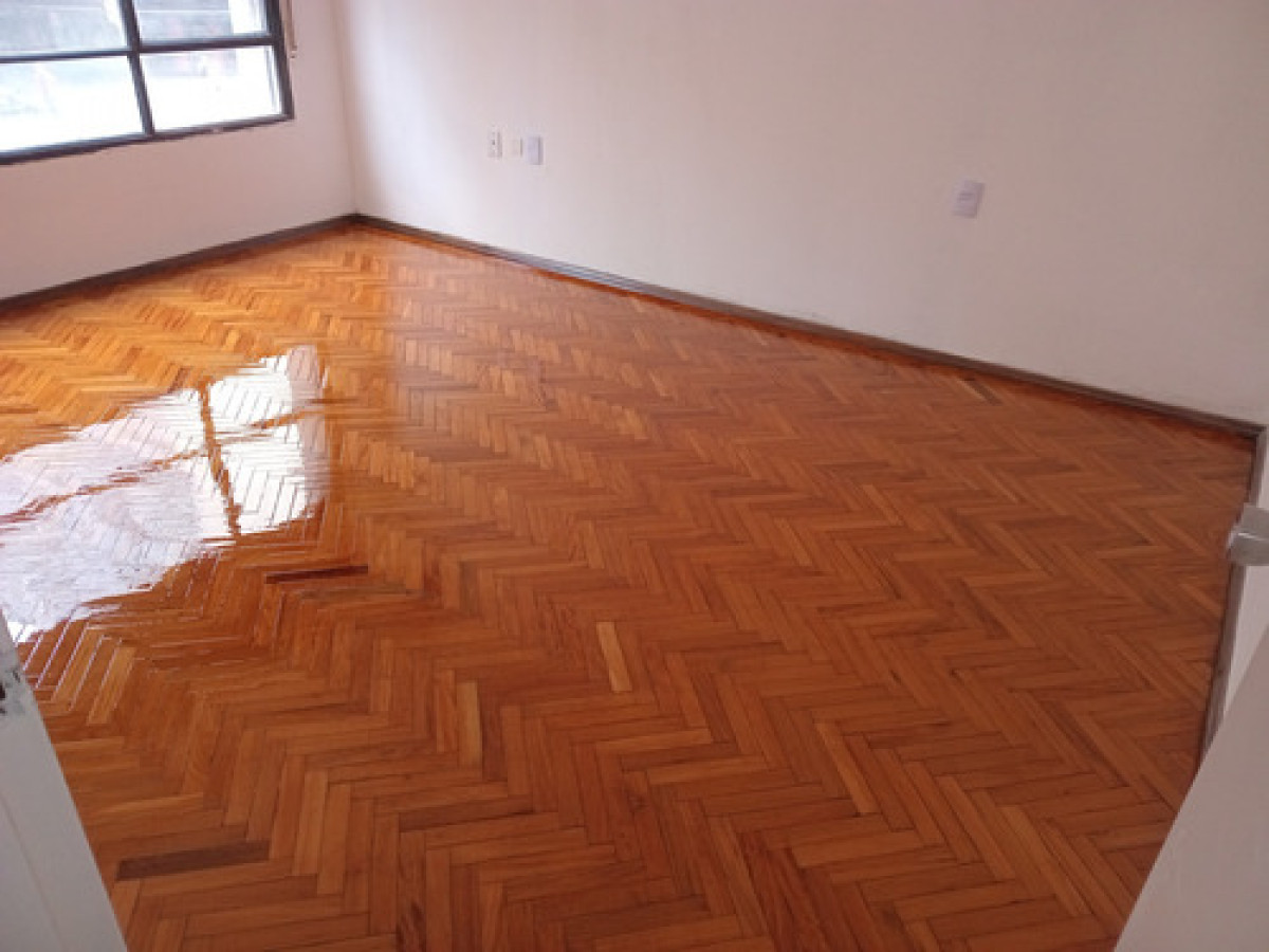 Apartamento ID.11387 - Apartamento en Venta 4 dormitorios y calefacción 