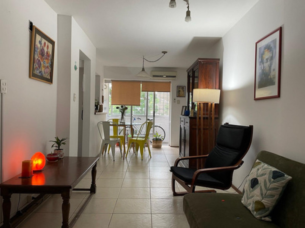 Apartamento ID.10411 - VENTA APARTAMENTO EN BUCEO 2 DORMIORIOS Y BALCÓN!