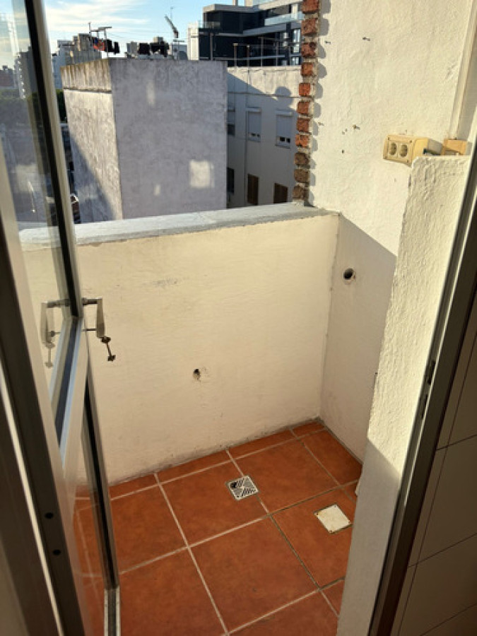 Apartamento ID.11577 - Alquiler de apartamento 3 dormitorios Centro