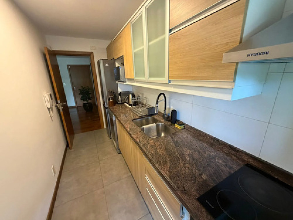 Apartamento ID.11775 - Alquiler de apartamento 2 dormitorios en Carrasco