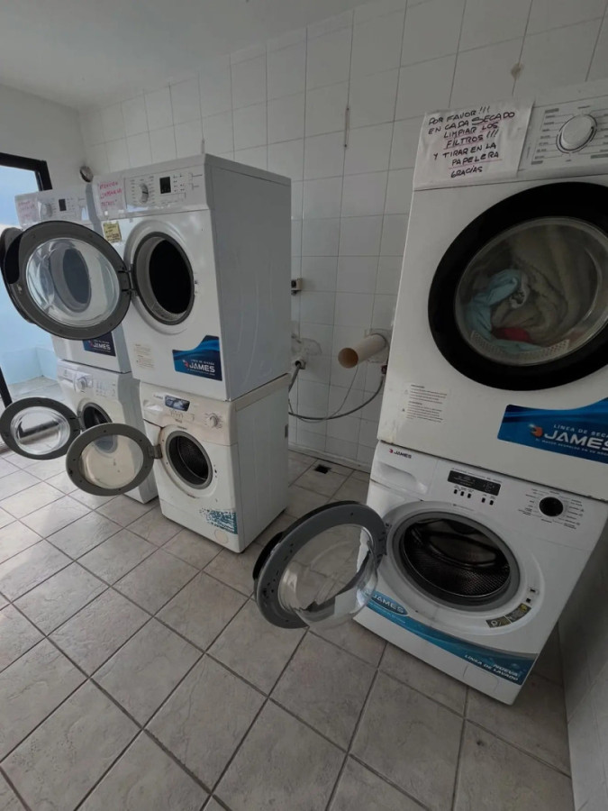 Apartamento ID.12520 - Alquiler Monoambiente Amoblado Muy Luminoso Punta Carretas