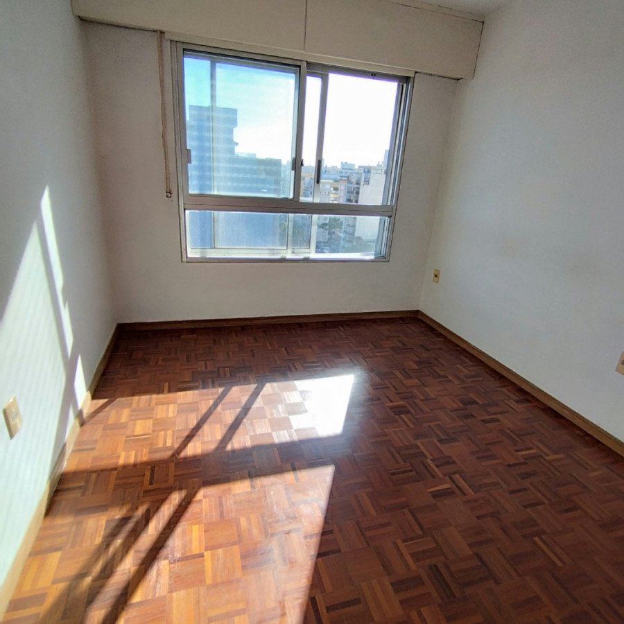 Apartamento ID.13131 - Alquiler Apartamento 1 Dormitorio En Pocitos Nuevo Casi Nuevo